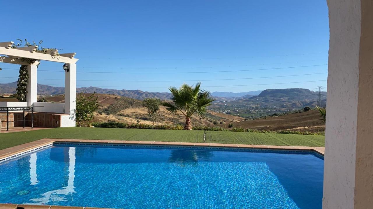 Cortijo Palmeras El Chorro Alora